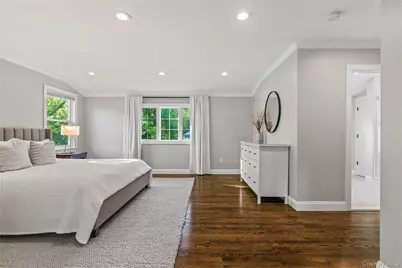 8 Rugby Road, New Rochelle, NY 10804 - Photo 24