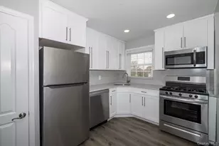 55 Fairfield Way, Commack, NY 11725 - Photo 2