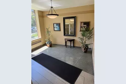 14235 84th Drive #5K, Briarwood, NY 11435 - Photo 4