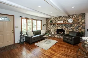 11 Craig Dr, South Huntington, NY 11746 - Photo 4