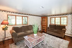 11 Craig Dr, South Huntington, NY 11746 - Photo 24
