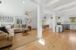 46 Beach Rd, Laurel, NY 11948 - Photo 4