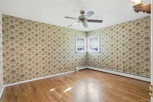 2 Crescent Dr, Beacon, NY 12508 - Photo 16