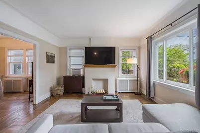 82-79 166th Street, Jamaica, NY 11432 - Photo 4