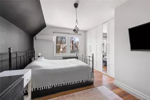 24 Beechhurst Ave, Floral Park, NY 11001 - Photo 24