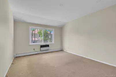17 North Road, Great Neck, NY 11024 - Photo 16