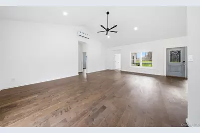 639 Burlingham Road, Bloomingburg, NY 12721 - Photo 12
