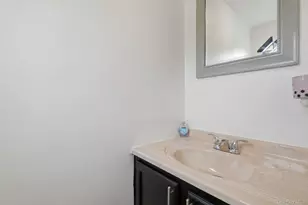 17 Harbor Hill Ct, Beacon, NY 12508 - Photo 12