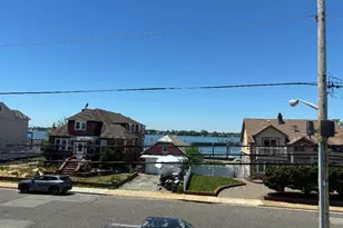 801 S Long Beach Ave, Freeport, NY 11520 - Photo 10