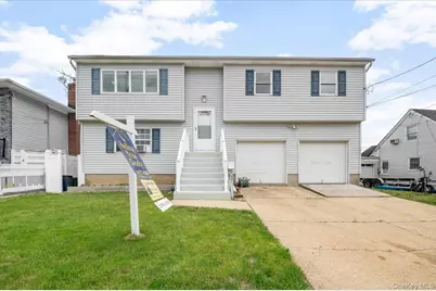 801 S Long Beach Avenue, Freeport, NY 11520 - Photo 2