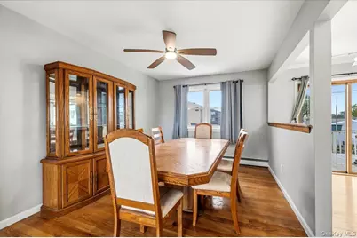 801 S Long Beach Avenue, Freeport, NY 11520 - Photo 12