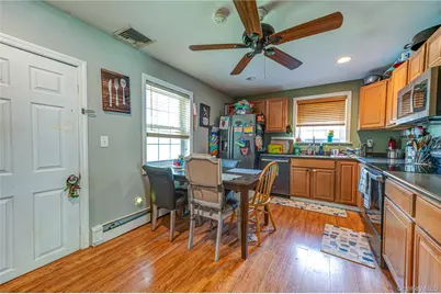 78 Cedar Oaks Avenue, Farmingville, NY 11738 - Photo 8