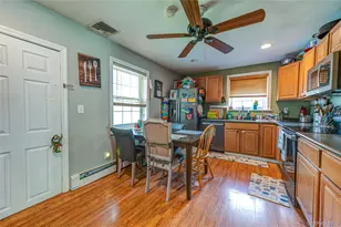 78 Cedar Oaks Ave, Farmingville, NY 11738 - Photo 8