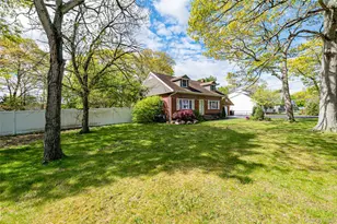 78 Cedar Oaks Ave, Farmingville, NY 11738 - Photo 18