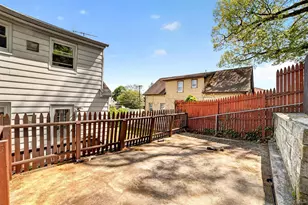 15 Halley St, Yonkers, NY 10704 - Photo 36