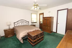 70 McKee St, Floral Park, NY 11001 - Photo 16