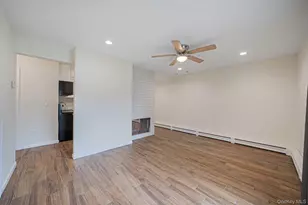 82 Elm Dr N, Levittown, NY 11756 - Photo 8