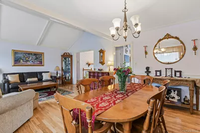 6 Lordly Court, Kings Park, NY 11754 - Photo 10