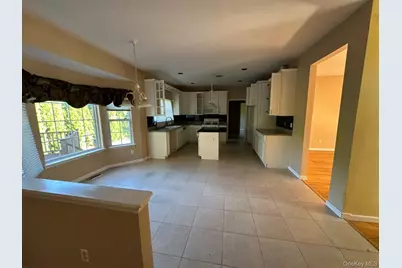 2 East Avenue, Coram, NY 11727 - Photo 6
