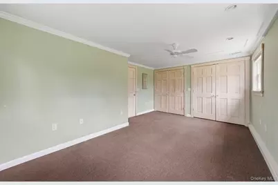 60A Union Avenue, Center Moriches, NY 11934 - Photo 38