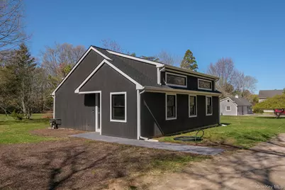 60A Union Avenue, Center Moriches, NY 11934 - Photo 40