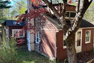 102 Lake Kitchawan Dr, South Salem, NY 10590 - Photo 4