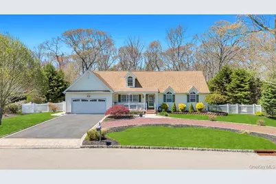 38 James Hawkins Road, Moriches, NY 11955 - Photo 2
