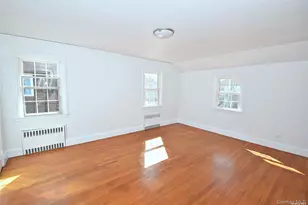 27 N Lewis, Rockville Centre, NY 11570 - Photo 12