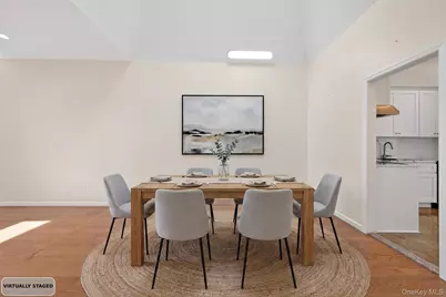 215 Summit Way, Syosset, NY 11791 - Photo 10