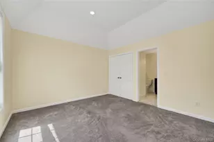 215 Summit Way, Syosset, NY 11791 - Photo 16