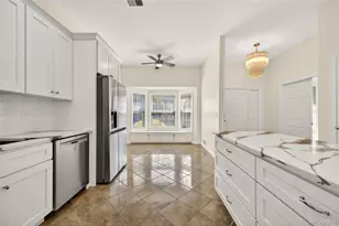 215 Summit Way, Syosset, NY 11791 - Photo 8