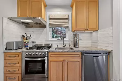 84 Blueberry Hill, Greenwood Lake, NY 10925 - Photo 12