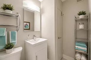 270-10 Grand Central Pkwy, Floral Park, NY 11005 - Photo 14
