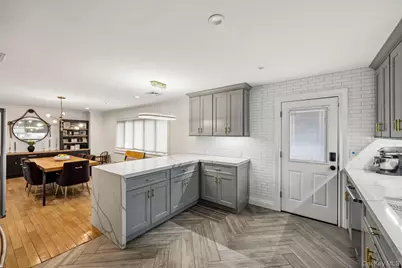 57 Berkley Road, Mineola, NY 11501 - Photo 10