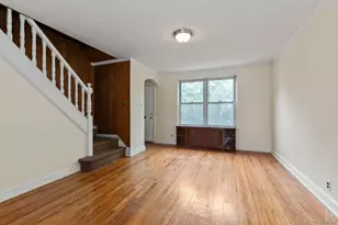 20-29 28th St, Astoria, NY 11105 - Photo 2