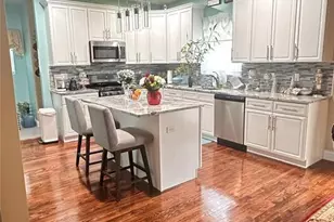 1801 Fire Ave, Medford, NY 11763 - Photo 2
