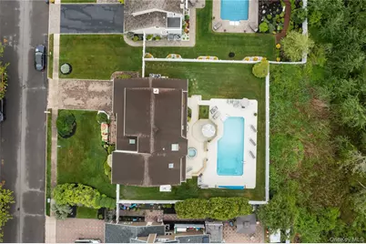 152 Pace Drive S, West Islip, NY 11795 - Photo 36
