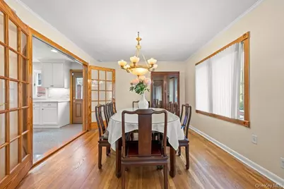 80-73 Chevy Chase Street, Jamaica, NY 11432 - Photo 6
