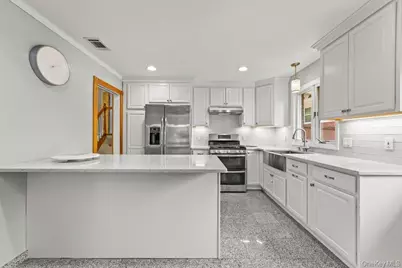80-73 Chevy Chase Street, Jamaica, NY 11432 - Photo 10