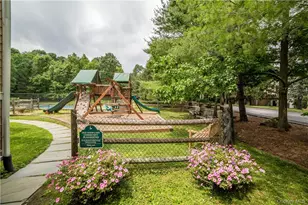170 Birchwood Close, Chappaqua, NY 10514 - Photo 18