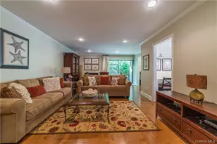 170 Birchwood Close, Chappaqua, NY 10514 - Photo 10