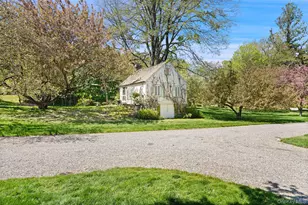 345 McLain St, Bedford Hills, NY 10507 - Photo 32