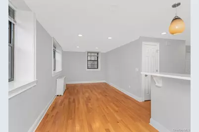 26 Pondfield Road W #F, Bronxville, NY 10708 - Photo 6