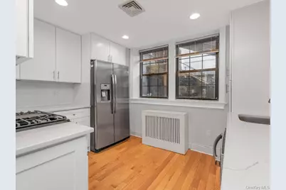 26 Pondfield Road W #F, Bronxville, NY 10708 - Photo 8
