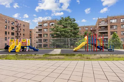 3616 Henry Hudson Parkway #1FN, Bronx, NY 10463 - Photo 16