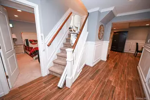 6 Ivy Ct, Centereach, NY 11720 - Photo 32