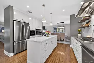 34 Bridge Rd, Manhasset, NY 11030 - Photo 12