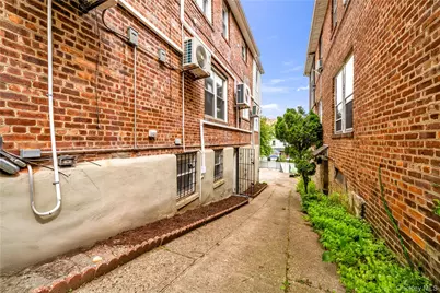 5618 Sylvan Avenue, Bronx, NY 10471 - Photo 32