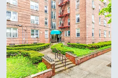 2275 Cruger Ave #3A, Bronx, NY 10467 - Photo 1