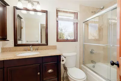 38 Fiesta Drive, Centereach, NY 11720 - Photo 20